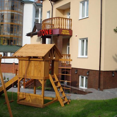 Red Stone Hotel Truskavets Exterior foto