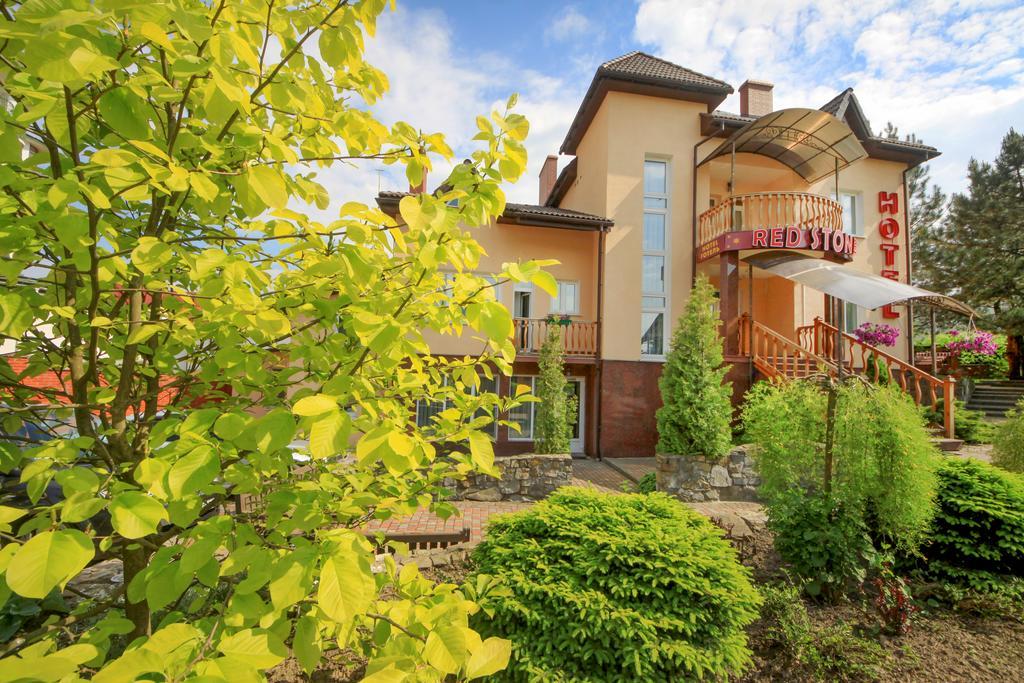 Red Stone Hotel Truskavets Exterior foto